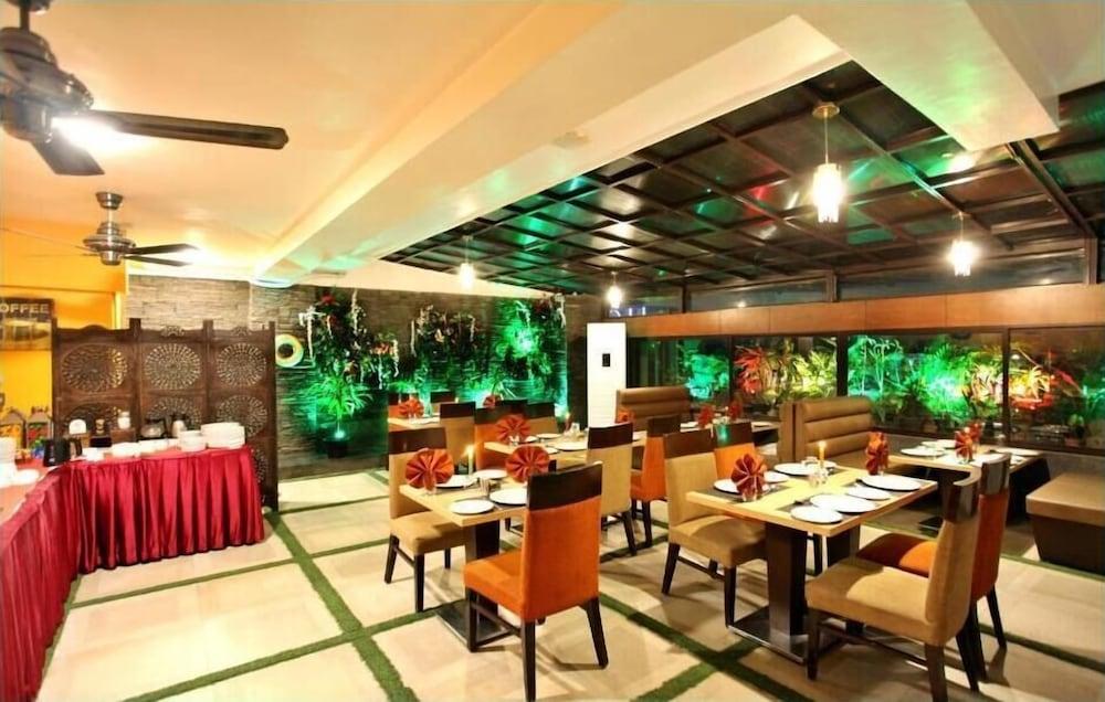 Kaisons Inn New Delhi Exterior photo