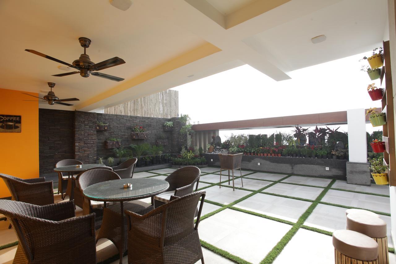 Kaisons Inn New Delhi Exterior photo