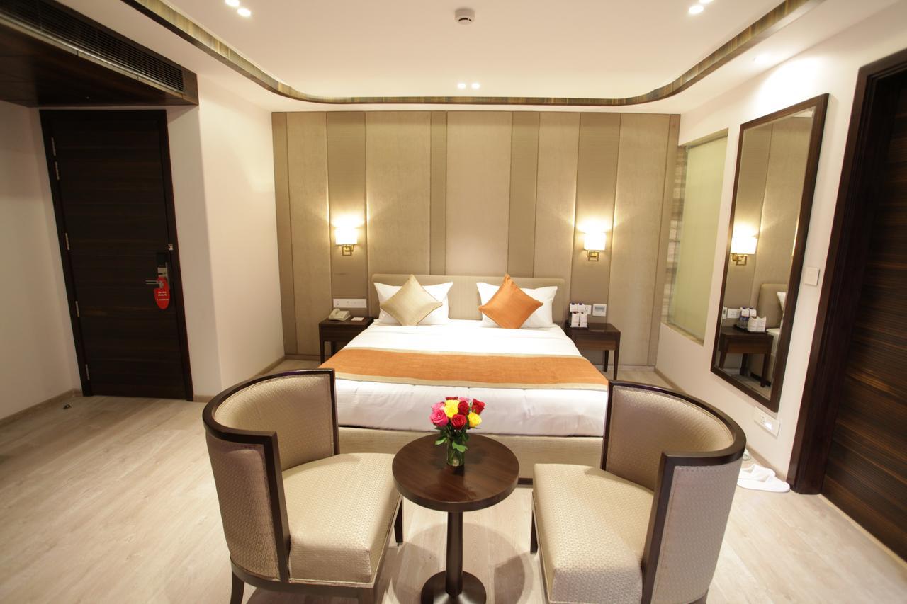 Kaisons Inn New Delhi Exterior photo
